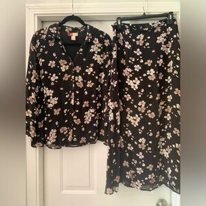 Women’s JM Collection blouse and skirt! Size 14